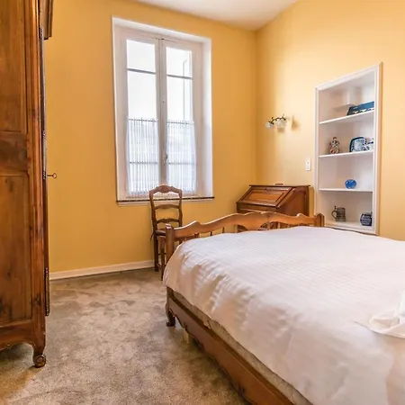 Superb Views Of The Medieval Apartamento